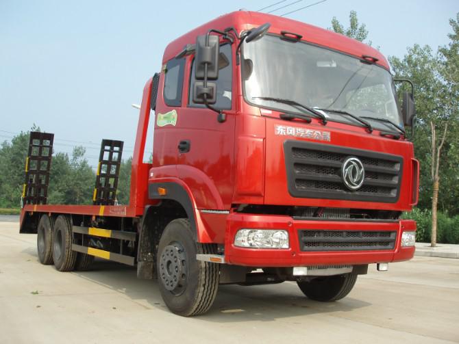 東風(fēng)特商平板運(yùn)輸車 東風(fēng)特商平板運(yùn)輸車