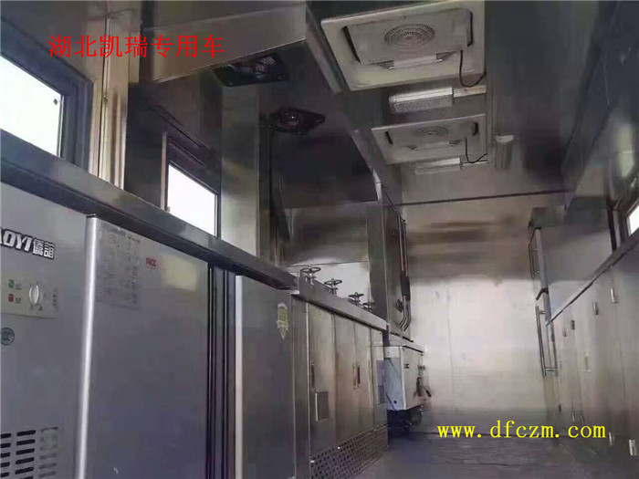 東風六驅越野炊事車內部工作臺 東風六驅越野炊事車內部工作臺