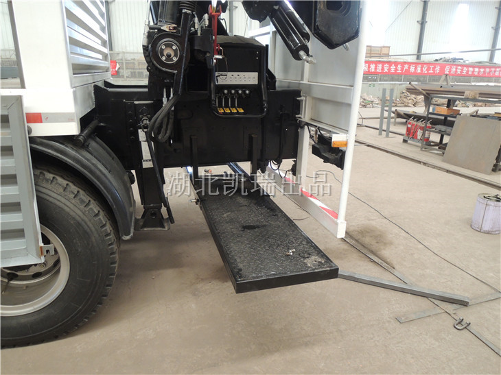 BSZ5311JJH型計量檢衡車(便攜式站臺) BSZ5311JJH型計量檢衡車(便攜式站臺)