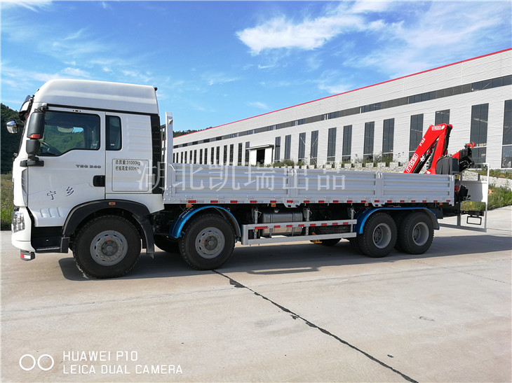 AY5320JJH型計量檢衡車(左) AY5320JJH型計量檢衡車(左)