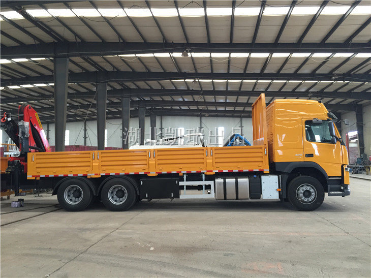 DWJ5260JJH6型計量檢衡車(右) DWJ5260JJH6型計量檢衡車(右)